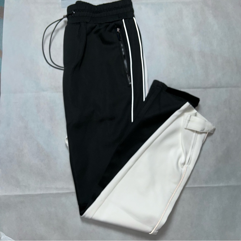 Guapi black and white jogger style pants NWT size 36